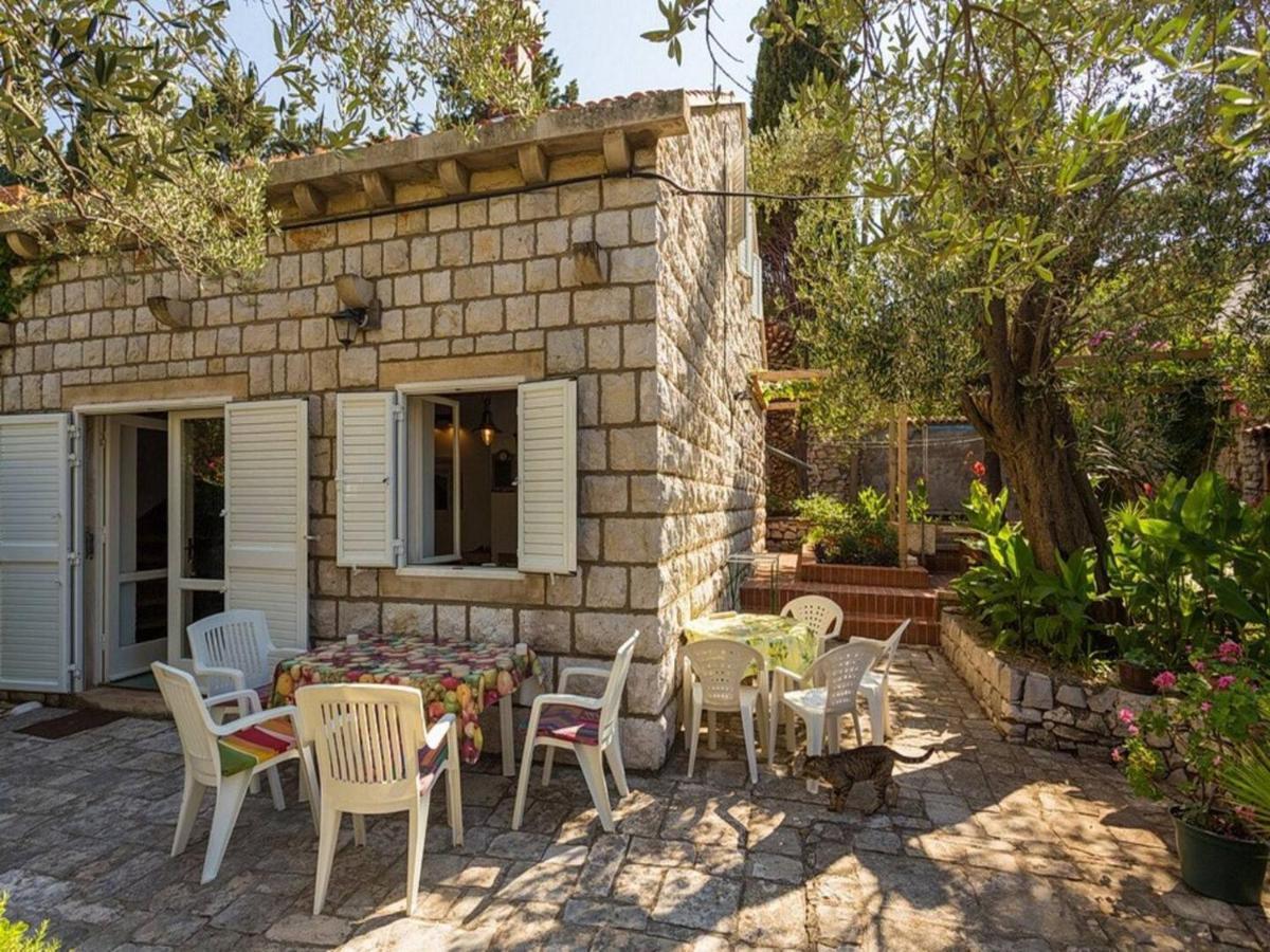 הוילה זאטון Summer House Silvija מראה חיצוני תמונה